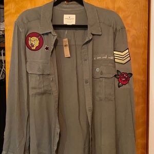 American Eagle women’s top